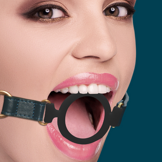 Justerbar Knebel i Silikon & PU Läder - Open Ring Gag